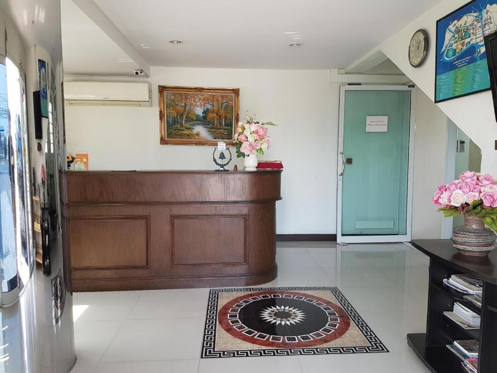 Taevaraj Place Phra Nakhon Si Ayutthaya Exterior photo